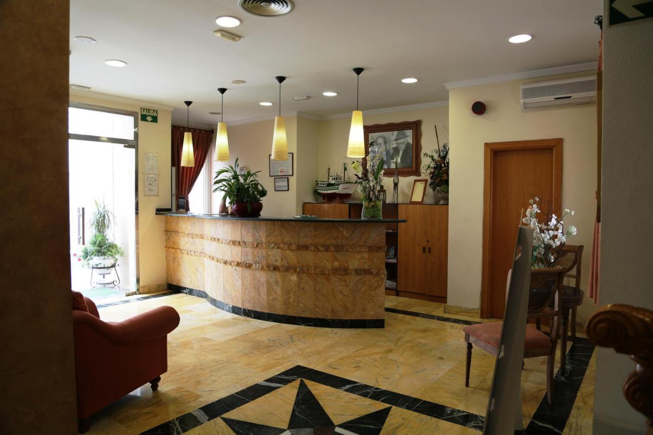 Tio Felipe Costa de Almeria Exterior foto